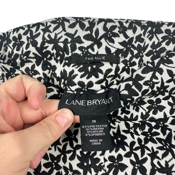 LANE BRYANT The Allie Black & White Floral Patterned Pants Plus Size 18W Trouser - Picture 7 of 16